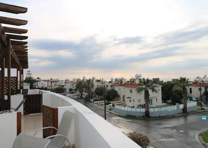 The Paradise Townhouses By Taimoura